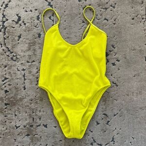 Brand new Good American neon yellow swim suit